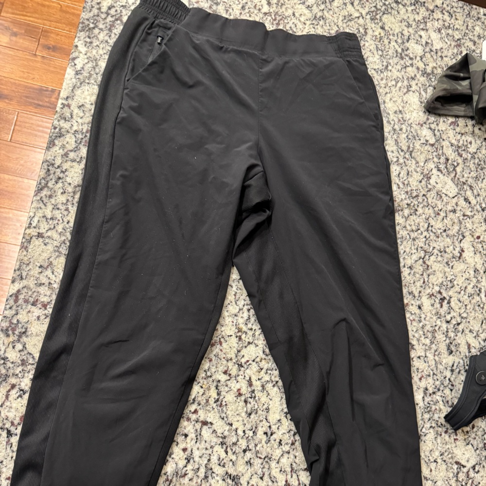 Athleta joggers with lining